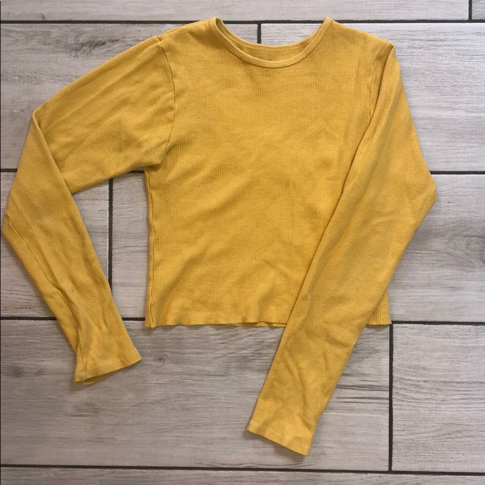 Long sleeve Brandy Melville shirt